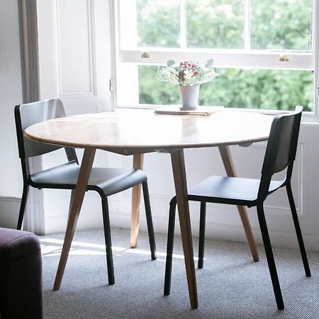 Peaceful Apartment - Dedicated Free Parking - Walk To Centre, Uni, Hosp - Business And Leisure - Contact For Long Stays Exeter Eksteriør bilde