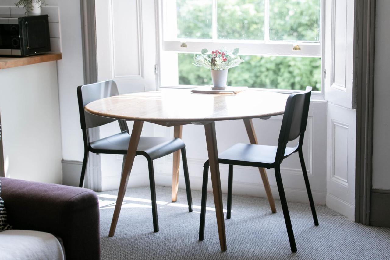 Peaceful Apartment - Dedicated Free Parking - Walk To Centre, Uni, Hosp - Business And Leisure - Contact For Long Stays Exeter Eksteriør bilde