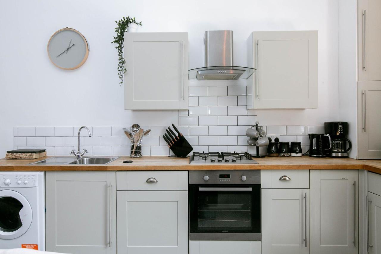 Peaceful Apartment - Dedicated Free Parking - Walk To Centre, Uni, Hosp - Business And Leisure - Contact For Long Stays Exeter Eksteriør bilde