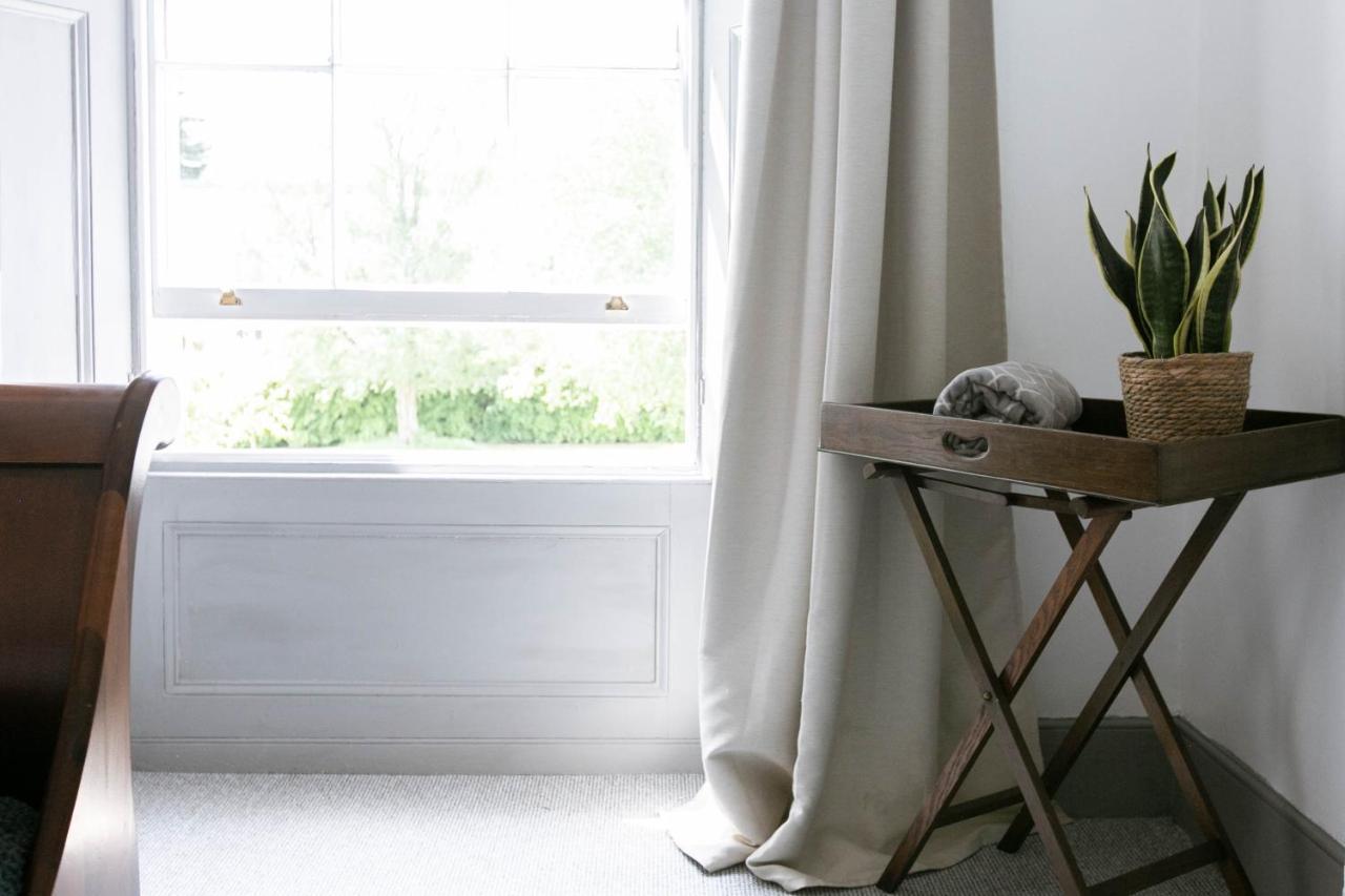 Peaceful Apartment - Dedicated Free Parking - Walk To Centre, Uni, Hosp - Business And Leisure - Contact For Long Stays Exeter Eksteriør bilde